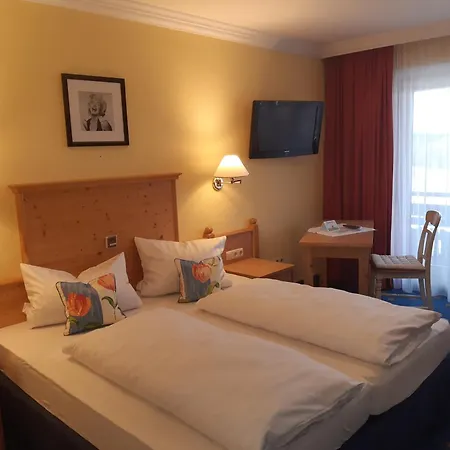 Apartament Schlossberghof Marzoll 3*